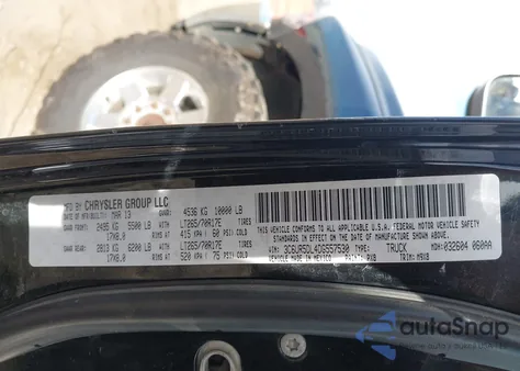 2013 Ram 2500 Big Horn z USA, uszkodzony, nr VIN 3C6UR5DL4DG557530